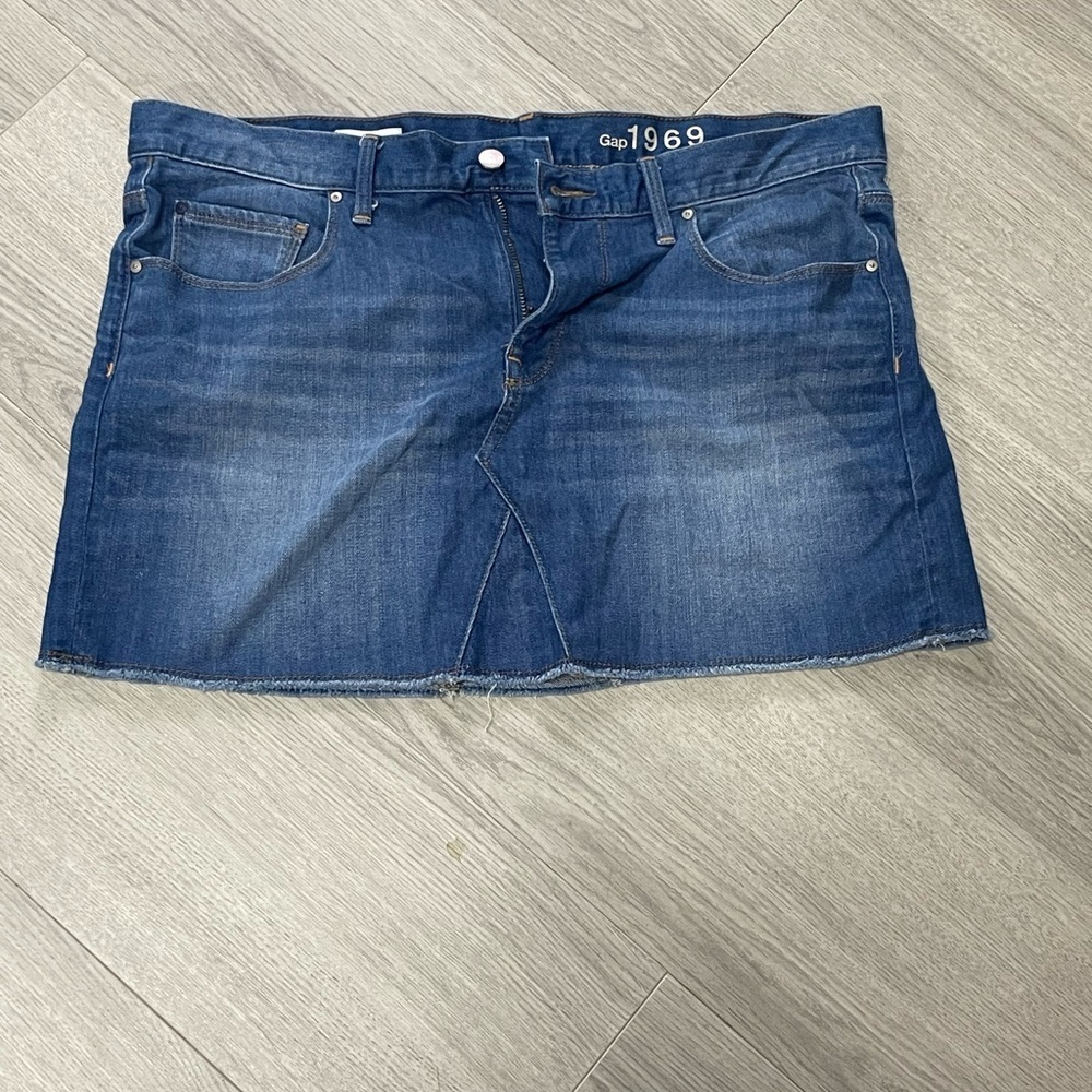 Gap Women's Blue Denim Skirt 31R